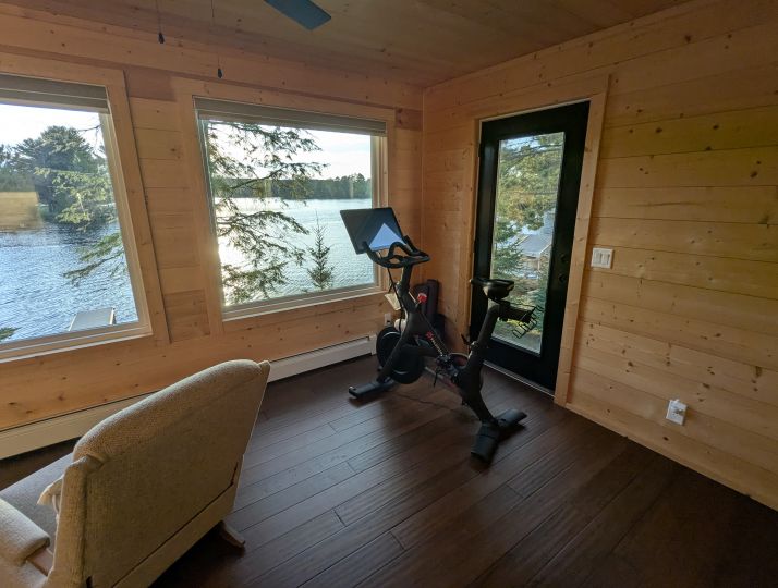 2nd floor Living room 2